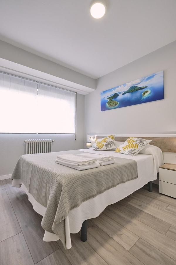 La Casa De Julia Apartamento Nuevo Y Centrico ซานติอาโก เด กอมโปสเตลา ภายนอก รูปภาพ