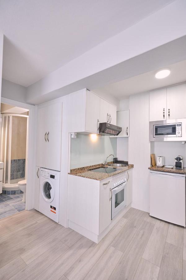 La Casa De Julia Apartamento Nuevo Y Centrico ซานติอาโก เด กอมโปสเตลา ภายนอก รูปภาพ
